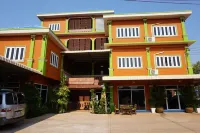 Phetphaylin Hotel