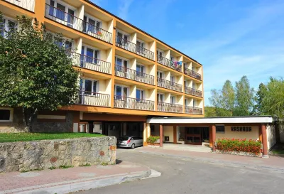 DW Halicz Hotel berhampiran Mały Król