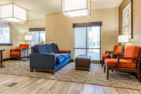 Comfort Suites Hotels in Fairview Heights