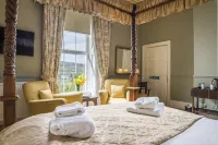 The Manor Hotel Hotels in Crickhowell