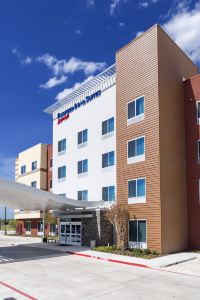 marriott hotels in waxahachie tx