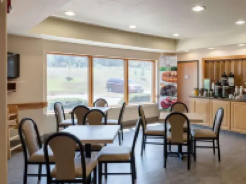 Quality Inn Buffalo Hotels in Leon County