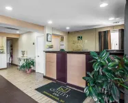 Quality Inn Greenwood Hwy 25 - 2-Star