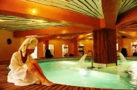 Mövenpick Resort Lamantin Saly - Hot Springs