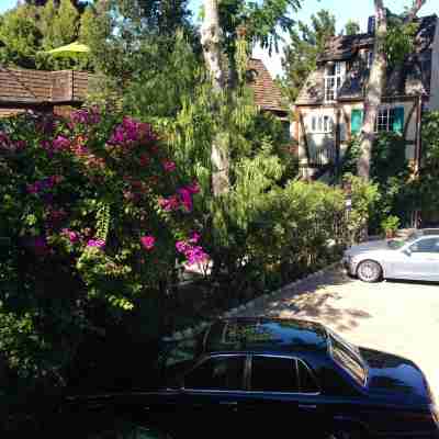 The Charlie West Hollywood Hotel Exterior