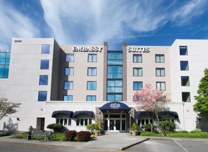 Embassy Suites by Hilton Seattle North Lynnwood