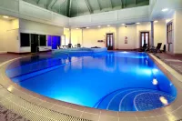 Macdonald Botley Park Hotel and Spa - piscina