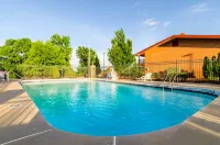 Econo Lodge Inn & Suites I-35 at Shawnee Mission Hôtels à : Shawnee