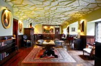 Lewtrenchard Manor Hotels in Milton Abbot