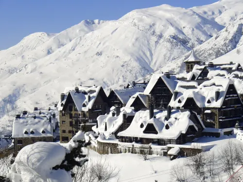 Hotel SNÖ Mont Romies Hotels in Arties