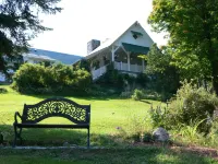 Auberge Marie Blanc فنادق في Notre-Dame-du-Lac