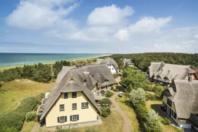 Ferienwohnungen & Ferienhäuser Dünenmeer Hotels in Wustrow
