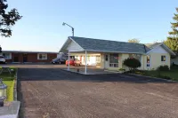 Colonial Motel Hotels in Chatham