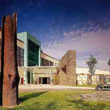 Fota Island Resort Hotel Exterior