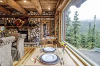 The Silver Lake Lodge - Adults Only Hotels in Georgetown