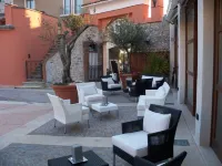 Corte San Luca Apartments Hotel a Bardolino