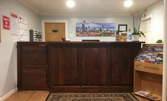 Country Manor Motel Watkins - Housity