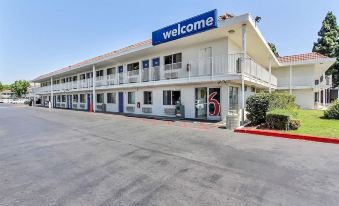 Motel 6 San Jose, CA - South