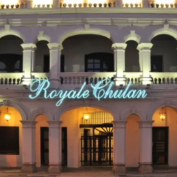 Royale Chulan Penang Отели рядом с достопримечательностью «Рыбацкая деревня Chew's Jetty»