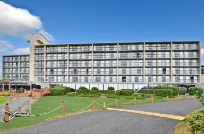 Best Western Plus Agate Beach Inn Hotels in der Nähe von Burrows House