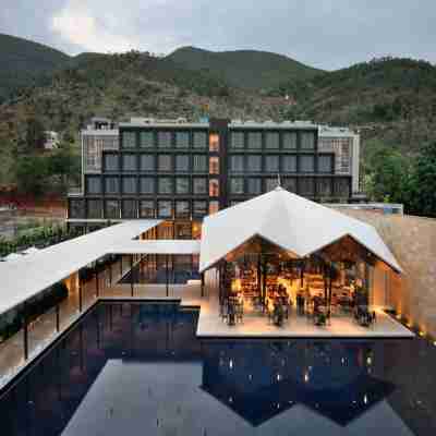 마라사 사로바르 프리미어 Hotel Exterior