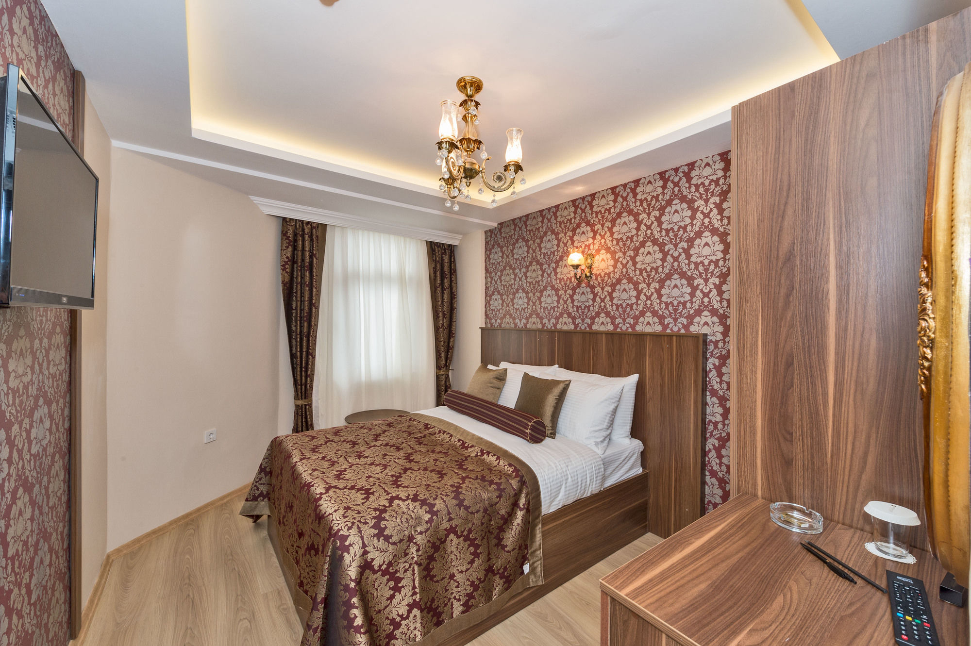 Marmara Place Old City Hotel