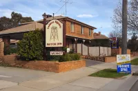 Golden Square Motor Inn Hotels near Harvey Norman Bendigo