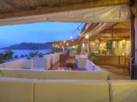 Sok San Beach Resort Hotels near Sok San Port