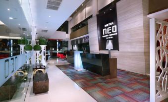 Hotel Neo Gubeng by Aston