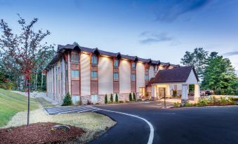 The Chandler at White Mountains, an Ascend Hotel Collection Membe