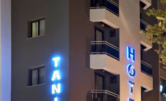 Tanik Hotel