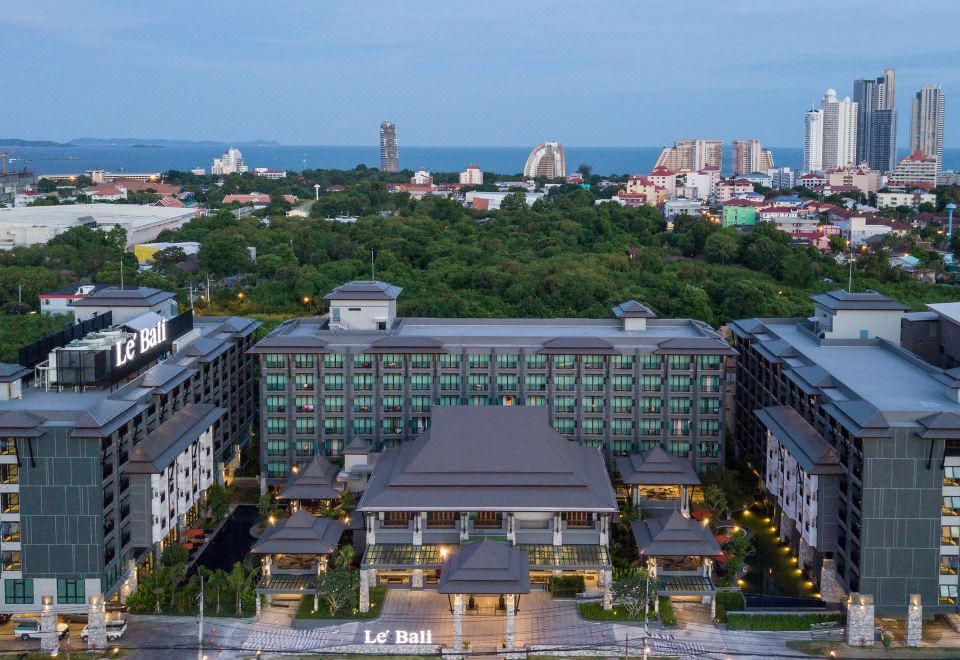 1. 르 발리 리조트..