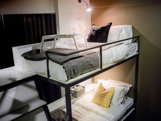 The Spades Hostel Room Reviews & Photos - Bangkok 2021 Deals & Price |  Trip.com