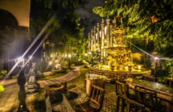 Pingdoi Hualin Boutique Hotel Hotels near Old City