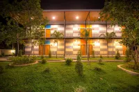 Baan Pran Boutique Resort Hotels near AIS