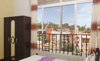 Oasis Top Hotel
