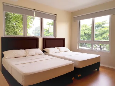 The Leaf House Hotel dekat AUG Student Services Manila