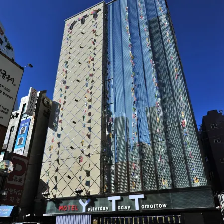 YTT Hotel