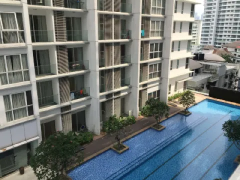 M Suites Hotels in Desa Pahlawan