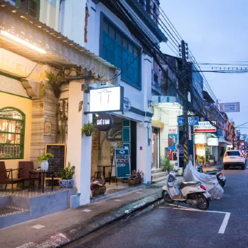 The Neighbors Hostel