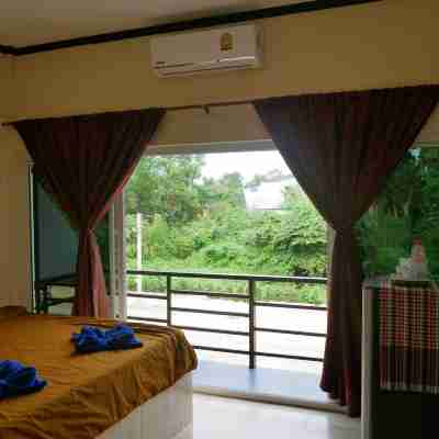L. O. M Resort Rooms