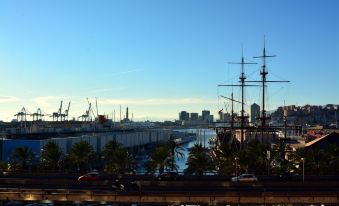 Le Finestre Sul Porto Antico