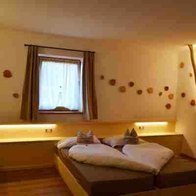 Garni & Wellness Anderle Rooms