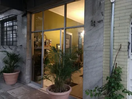 阿爾卡薩爾套房飯店