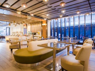 The Cloud Hotel