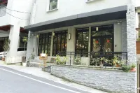 TysonB&B