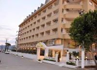 CLE Beach Boutique Hotel