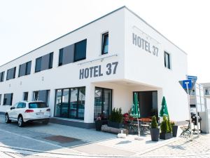 Hotel 37