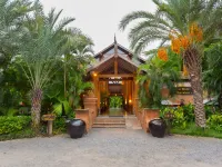 The Hotel @ Tharabar Gate Hotels near Shwe Leik Too Temple