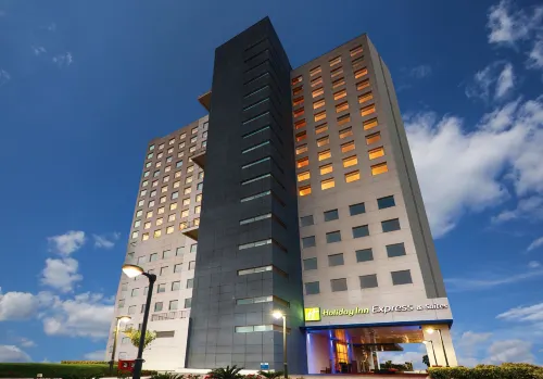 Fairfield by Marriott Hyderabad Gachibowli - 4-Star